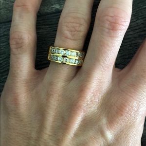 Double Chanel Set Diamond and Gold Ring